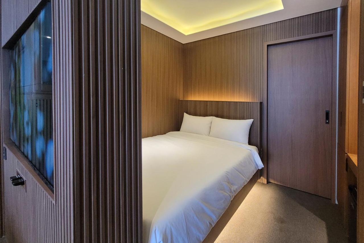 Uh Suite The Myeongdong Seoul Eksteriør billede