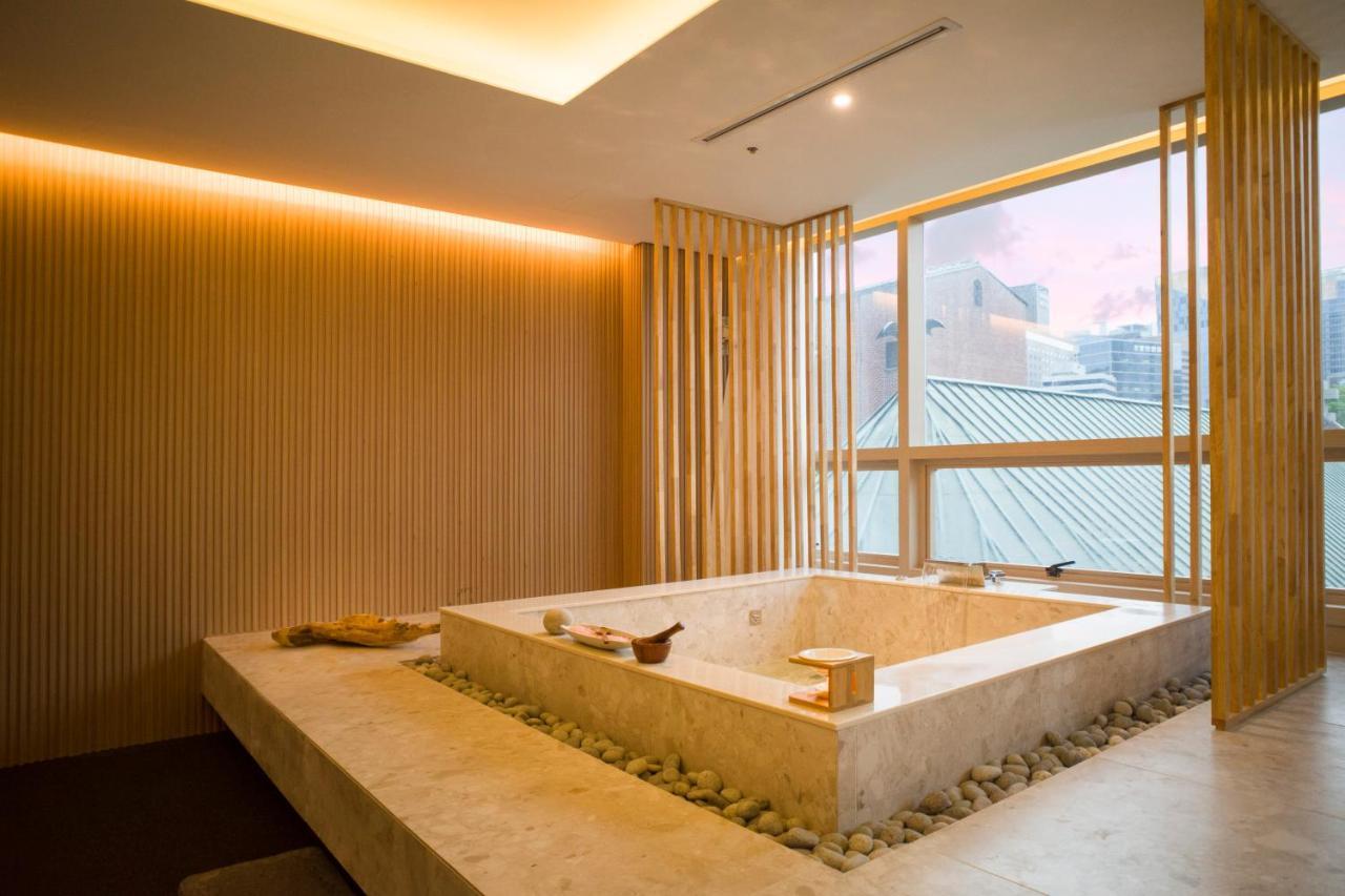 Uh Suite The Myeongdong Seoul Eksteriør billede